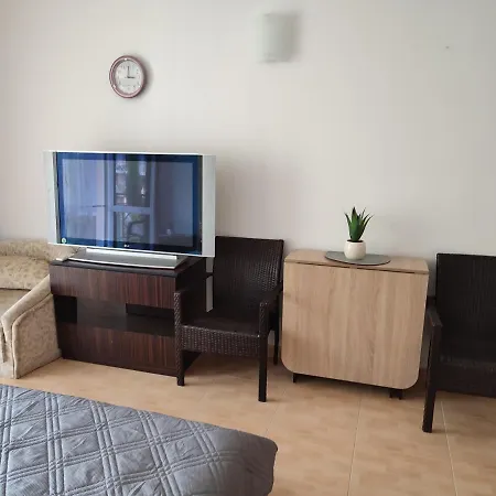 Apartament Sunny - Plaza - *