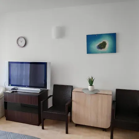 Apartament Sunny - Plaza - *